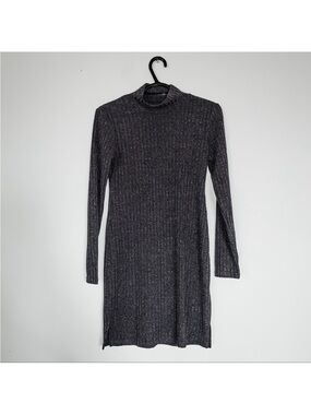 M Boutique • Mock Neck Bodycon Dress